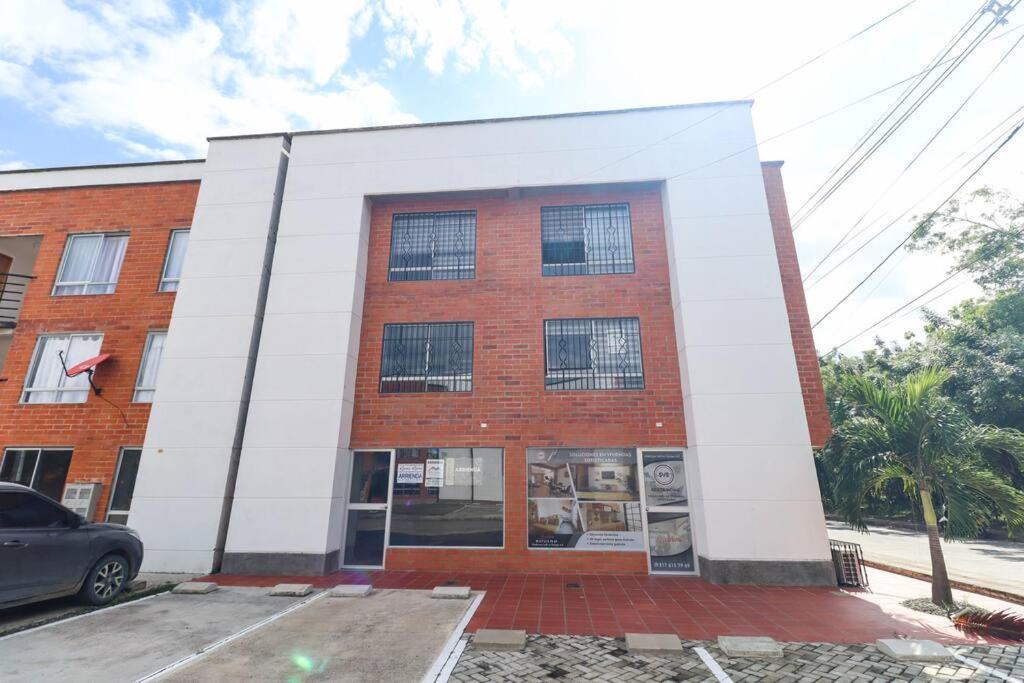 Apartamento Amoblado En Carepa Cerca Al Aeropuerto Bagian luar foto